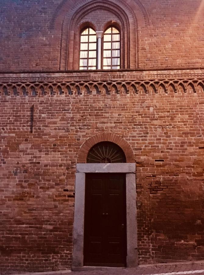 Casa Nel Vicolo - Storie E Dimore Chieri Eksteriør billede