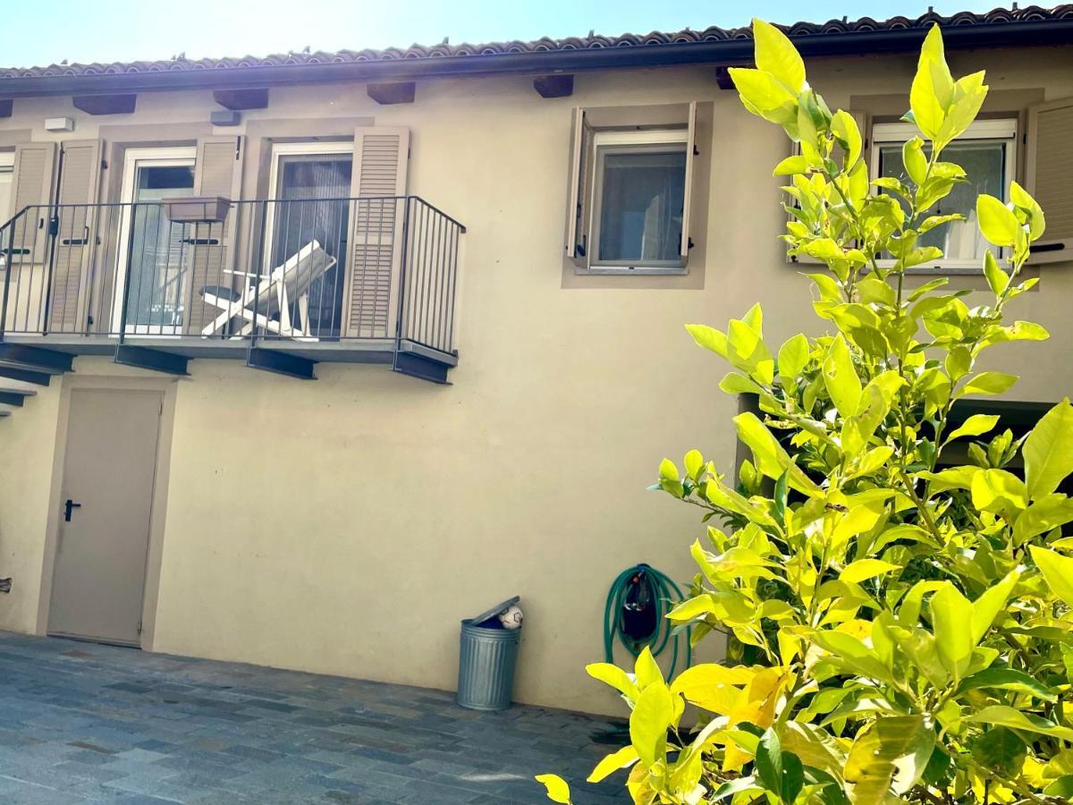 Casa Nel Vicolo - Storie E Dimore Chieri Eksteriør billede